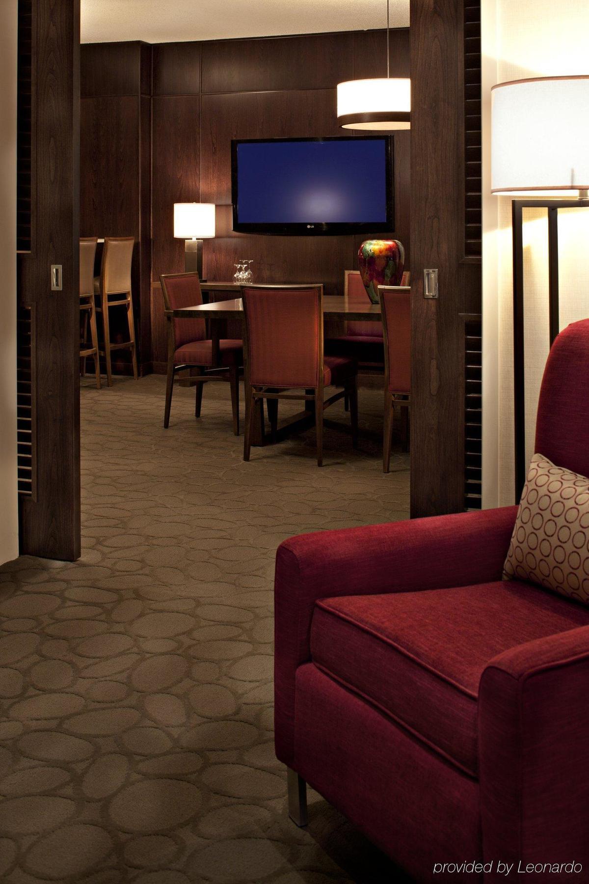 Delta By Marriott South Conference Centre